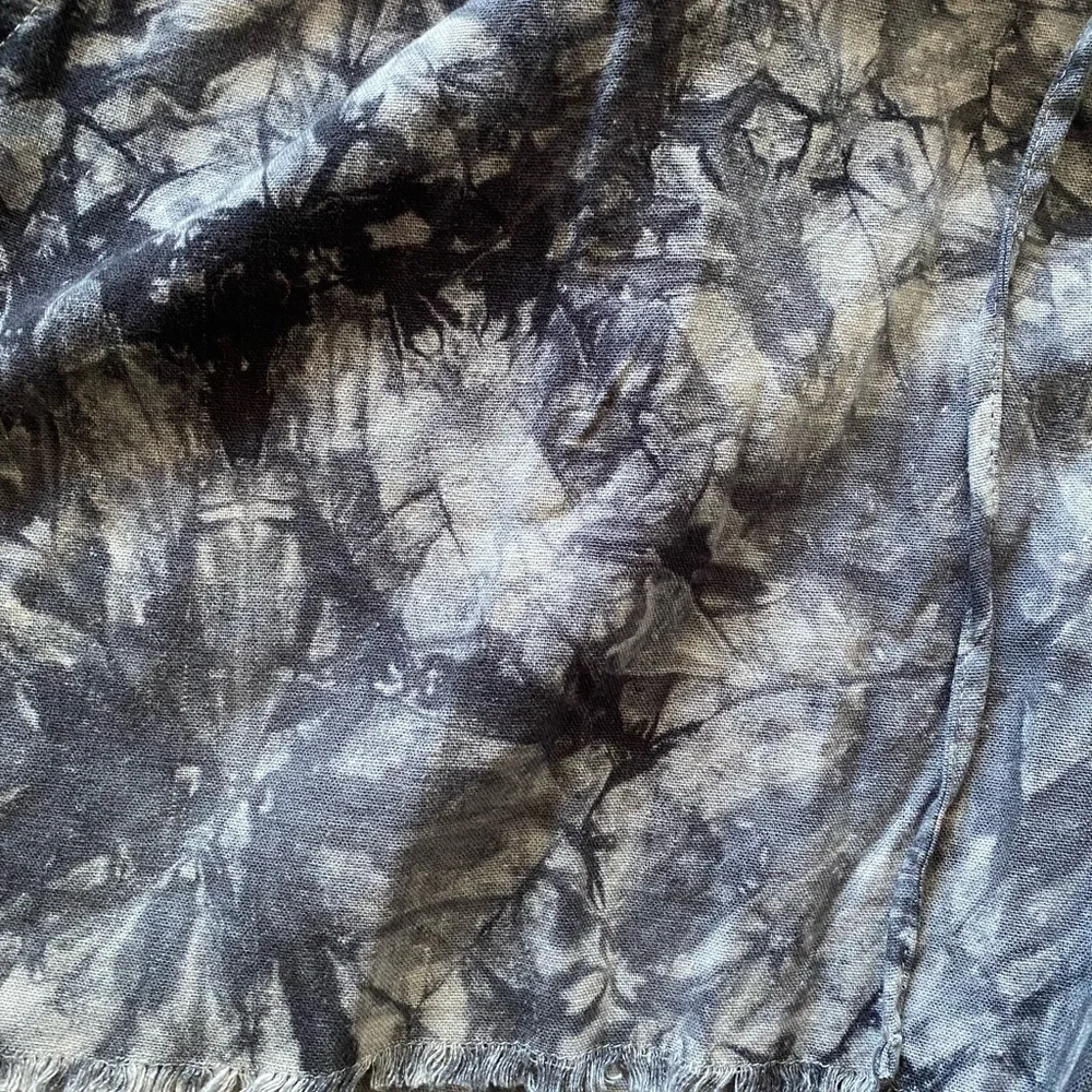 Royalty for Me linen blend lounge blue tie dye shorts NEW elastic waist
